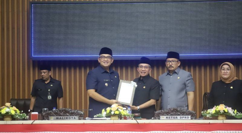 DPRD Kota Bandung menggelar rapat paripurna terkait usulan Raperda Pertanggungjawaban Pelaksanaan APBD 2025, Kamis, 9 Juli 2026. (Indra/Humpro DPRD Kota Bandung)
