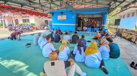 Calon Ketua PWI Jabar Tantan Sulthon Bukhawan saat silaturrahim dengan Pengurus dan Anggota PWI Priangan Timur. PJ/Dok