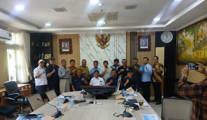 Ketua dan anggota NPCI Kota Bandung usai audiensi dengan Komisi IV di Gedung DPRD Jalan Sukabumi Kota Bandung, Senin 10 Agustus 2026. PJ/Joel