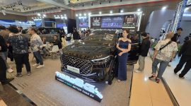 Booth Chery Indonesia dipadati pengunjung di ajang GIIAS Bandung 2026. PJ/Dok