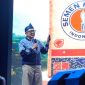 Direktur Sales dan Marketing SIG, Dicky Saelan memberikan paparan keunggulan merek Semen Kujang dalam acara Grand Launching Semen Kujang di Hotel InterContinental, Bandung, Jumat lalu. PJ/Dok