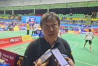 Ketua Harian Pengprov PBSI Jawa Barat Gianto Hartono, SE saat memberi keterangan kepada wartawan terkait event HYDROPLUS Sirnas A 2026. PJ/Dok