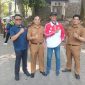 Kadisbudpar Cimahi dan Ketua KONI Cimahi berpose bersama. PJ/Joel