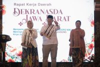 Farhan dorong penguatan kolaborasi melalui pertukaran produk UMKM melalui Gallery Dekranada Kota Bandung. PJ/Dok