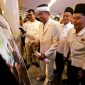 Gubernur Jabar KDM didampingi Ketua PWI Jabar Tantan Sukthon dan Sekretaris Sandi usai Pengukuhan Pengurus PWI Jabar periode 2026-2031 di Gedung Merdeka, Bandung. PJ/Dok