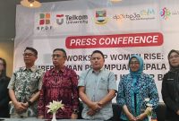 Dari ki-ka : Sekti Raharjo S.TP., MM - UMKM Sekolah Tinggi Pariwisata Bogor,  M. Irfan Suryawardana,  Direktur Keuangan, Manajemen Risiko dan Umum BPDP,  Akhmad Panji Hernawan, Kepala DP2KBP3A KBB, 
Dr. Dian Indayati, S.H., S.E., M.Si - Dekan  
Research Institute Intelligent Business Sustainable Economy dan  Dr. Ersy Ervina, S.Sos., M.Par., CHE - Ketua Center of Excellence Smart
Tourism and Hospitality. PJ/Mal