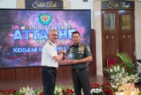 Salah satu delegasi perwakilan militer negara sahabat saat mengunjungi Makodam III/Siliwangi, Bandung, Selasa 27 Oktiber 2026.