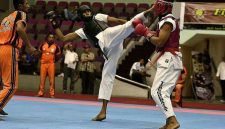 Dua atlet Tarung Derajat di salah satu turnamen menunjukkan aksinya. PJ/Dok