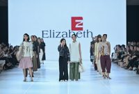 Brand fashion terkemuka Elizabeth, memperkenalkan desain terbarunya di Jakarta Fashion Week (JFW) 2027. PJ/Dok