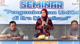 Anggota DPRD Provinsi Jawa Barat, Ineu Purwadewi Sundari, saat diskusi bersama PWI dan DPC PA GMNI Majalengka di Aula DPD KNPI Majalengka, Selasa (13/10/2026). PJ/Dok